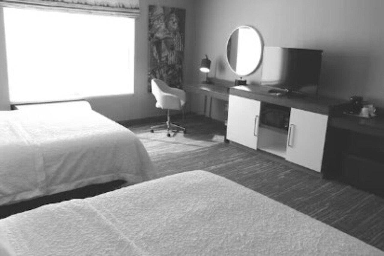 Hampton Inn By Hilton Парамус Екстериор снимка