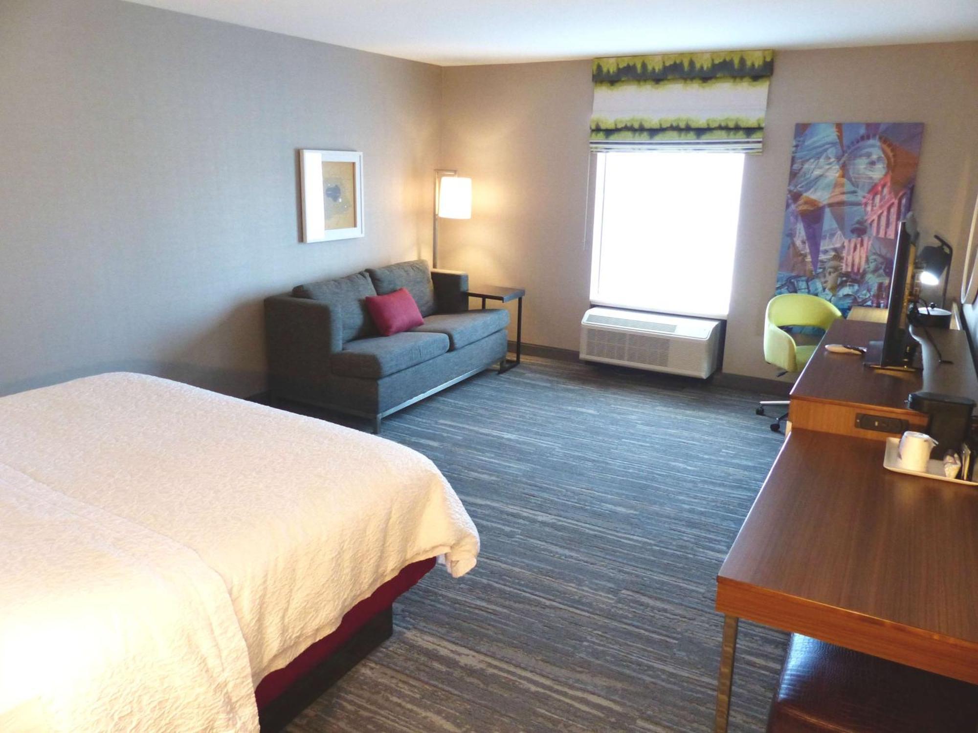 Hampton Inn By Hilton Парамус Екстериор снимка